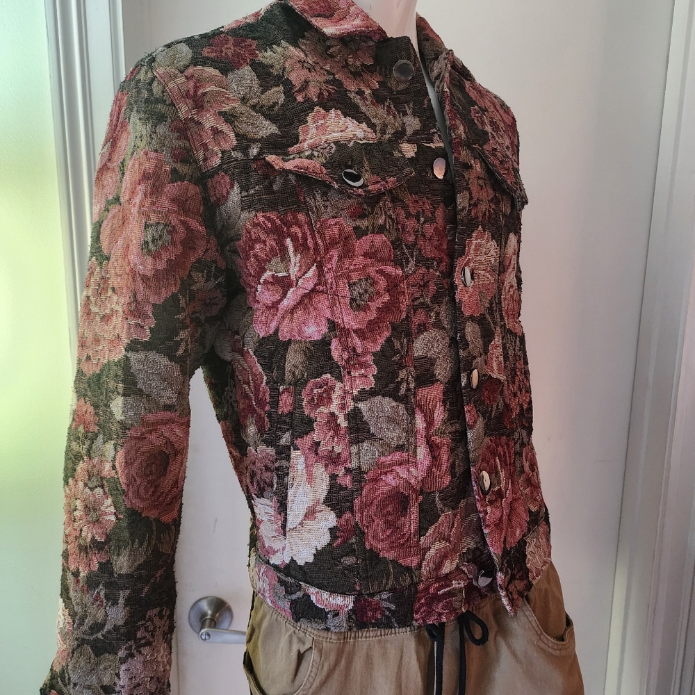 Men’s‎ Fashion Mediun Nova Floral Jacket A11